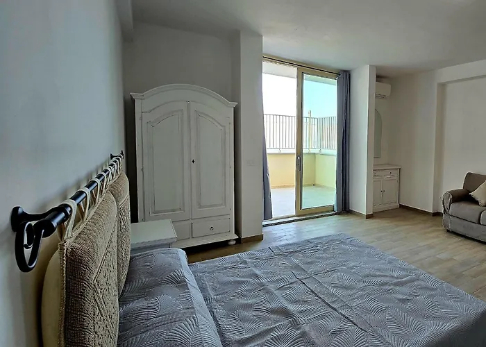 Aria Condizionata E Terrazza Vista Mare 公寓 *