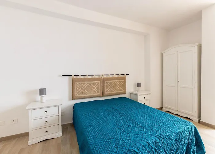 Aria Condizionata E Terrazza Vista Mare * 卡斯特尔萨多